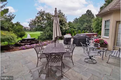 813 Woodfield Drive, Lititz, PA 17543 - Photo 3