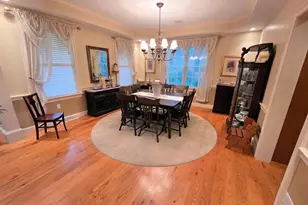 813 Woodfield Dr, Lititz, PA 17543 - Photo 9