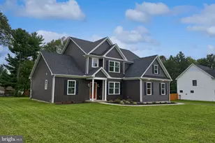 516 Woodcrest Ave, Lititz, PA 17543 - Photo 3