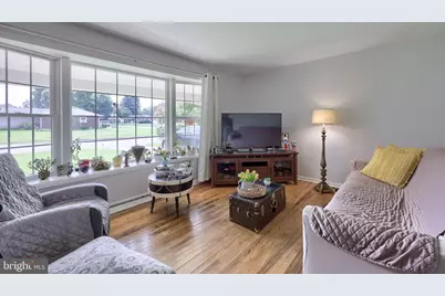 6411 Jeanette Drive, East Petersburg, PA 17520 - Photo 9