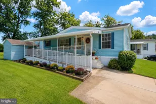 726 Pine Blvd, New Providence, PA 17560 - Photo 3