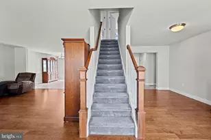 816 Westbrooke Dr, Elizabethtown, PA 17022 - Photo 5