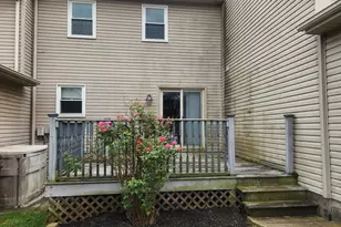 107 Stonecrest Ct, Stevens, PA 17578 - Photo 5