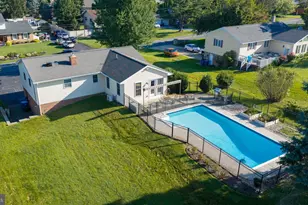 3936 Locust Grove, Columbia, PA 17512 - Photo 3