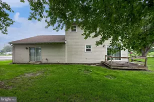 1920 Rockvale Rd, Lancaster, PA 17602 - Photo 9