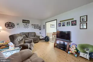 1920 Rockvale Rd, Lancaster, PA 17602 - Photo 13