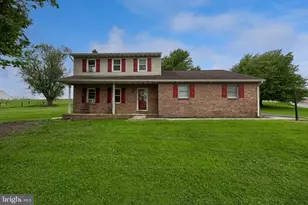1920 Rockvale Rd, Lancaster, PA 17602 - Photo 1