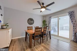 24 Kenbridge Ln, Elizabethtown, PA 17022 - Photo 9