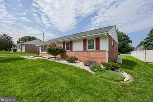 520 Lincoln Ave, Ephrata, PA 17522 - Photo 7