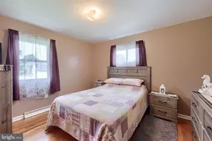 520 Lincoln Ave, Ephrata, PA 17522 - Photo 5