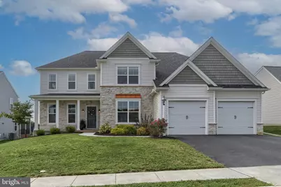405 Royal Hunt Way, Lititz, PA 17543 - Photo 1