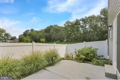 116 Meadows Bend, Lititz, PA 17543 - Photo 5