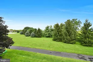 1586 Emerson Dr, Mount Joy, PA 17552 - Photo 37