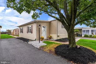 44 Ridgewood Manor, Manheim, PA 17545 - Photo 1