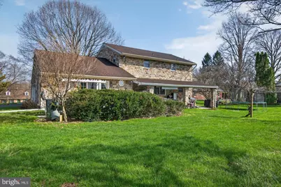 2 Wildflower, Lancaster, PA 17603 - Photo 3