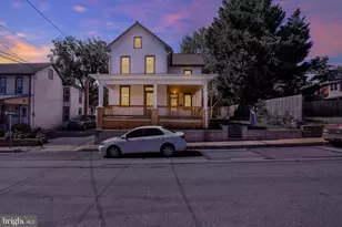 17 Oak Street S, Ephrata, PA 17522 - Photo 1