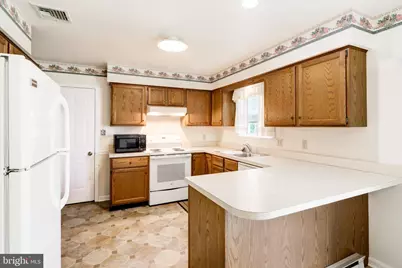 235 W Spruce Street, New Holland, PA 17557 - Photo 13