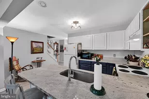 69 Pebble Creek Dr, Lititz, PA 17543 - Photo 13