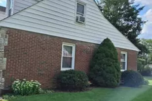 1615 Buttercup Rd, Lancaster, PA 17602 - Photo 3
