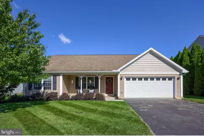 27 Coolidge Drive, Ephrata, PA 17522 - Photo 1