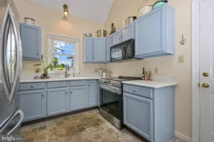 368 Hollytree Ct, Lancaster, PA 17601 - Photo 7