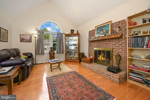 368 Hollytree Ct, Lancaster, PA 17601 - Photo 5
