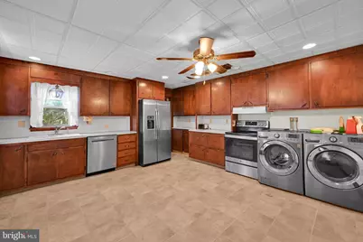 110 N Main Street, Manheim, PA 17545 - Photo 9