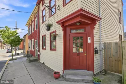 18 S 4th Street, Columbia, PA 17512 - Photo 1