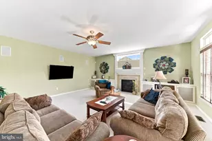 930 Hillcrest Dr, Kinzers, PA 17535 - Photo 17
