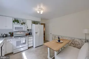 584 Laurel Ln, Lancaster, PA 17601 - Photo 11