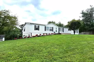 353 Cider Press Rd, Manheim, PA 17545 - Photo 1