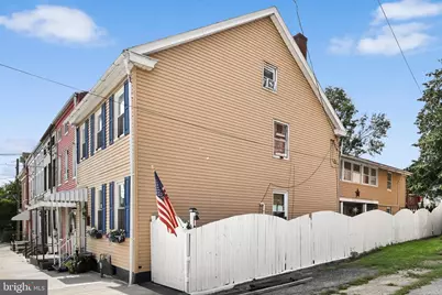 219 Walnut Street, Columbia, PA 17512 - Photo 5