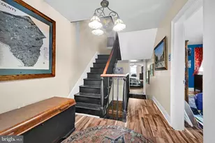 219 Walnut St, Columbia, PA 17512 - Photo 9