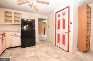 12 Picnic Woods Cir, Lititz, PA 17543 - Photo 9