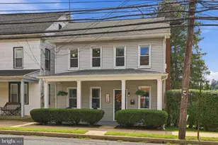 22 E Main St, Mountville, PA 17554 - Photo 1