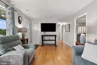 49 S 3rd Street, Akron, PA 17501 - Photo 5