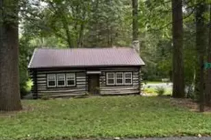 231 Park Ave, Lititz, PA 17543 - Photo 1