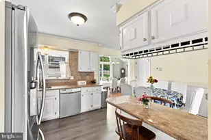 2494 Ellendale Dr, Lancaster, PA 17602 - Photo 13