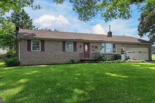 5757 Division Hwy, Narvon, PA 17555 - Photo 1