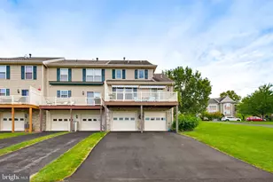 636 Royal View Dr, Lancaster, PA 17601 - Photo 37