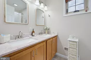 636 Royal View Dr, Lancaster, PA 17601 - Photo 27