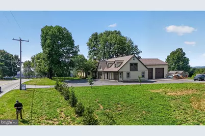 126 W Newport Road, Lititz, PA 17543 - Photo 7