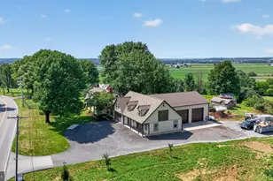 126 W Newport Rd, Lititz, PA 17543 - Photo 9