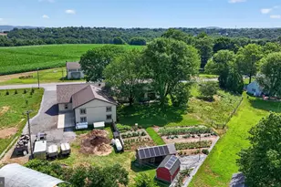 126 W Newport Rd, Lititz, PA 17543 - Photo 13