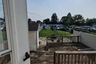 37 E Walnut St, Ephrata, PA 17522 - Photo 11