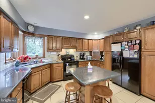 260 S Homestead Dr, Landisville, PA 17538 - Photo 13
