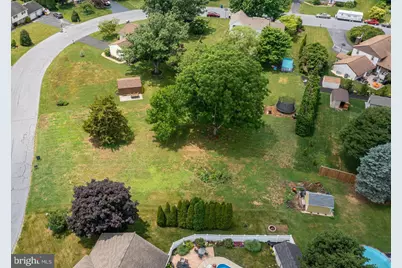734 Pleasant Dr, New Holland, PA 17557 - Photo 5
