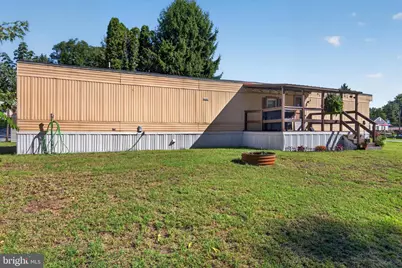 577 W Hazel Avenue, Marietta, PA 17547 - Photo 3