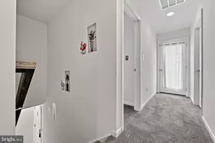 703 Danforth Cir, Willow Street, PA 17584 - Photo 13