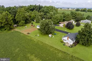 162 Bridgeville Rd, East Earl, PA 17519 - Photo 5
